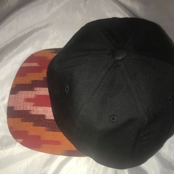 Black & Red/Orange/Brown, Snapback/Cap/Hat - Picture 2 of 5